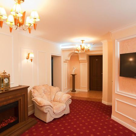 7 Sky Hotel Klinicheskaya Street  Kiev Bagian luar foto