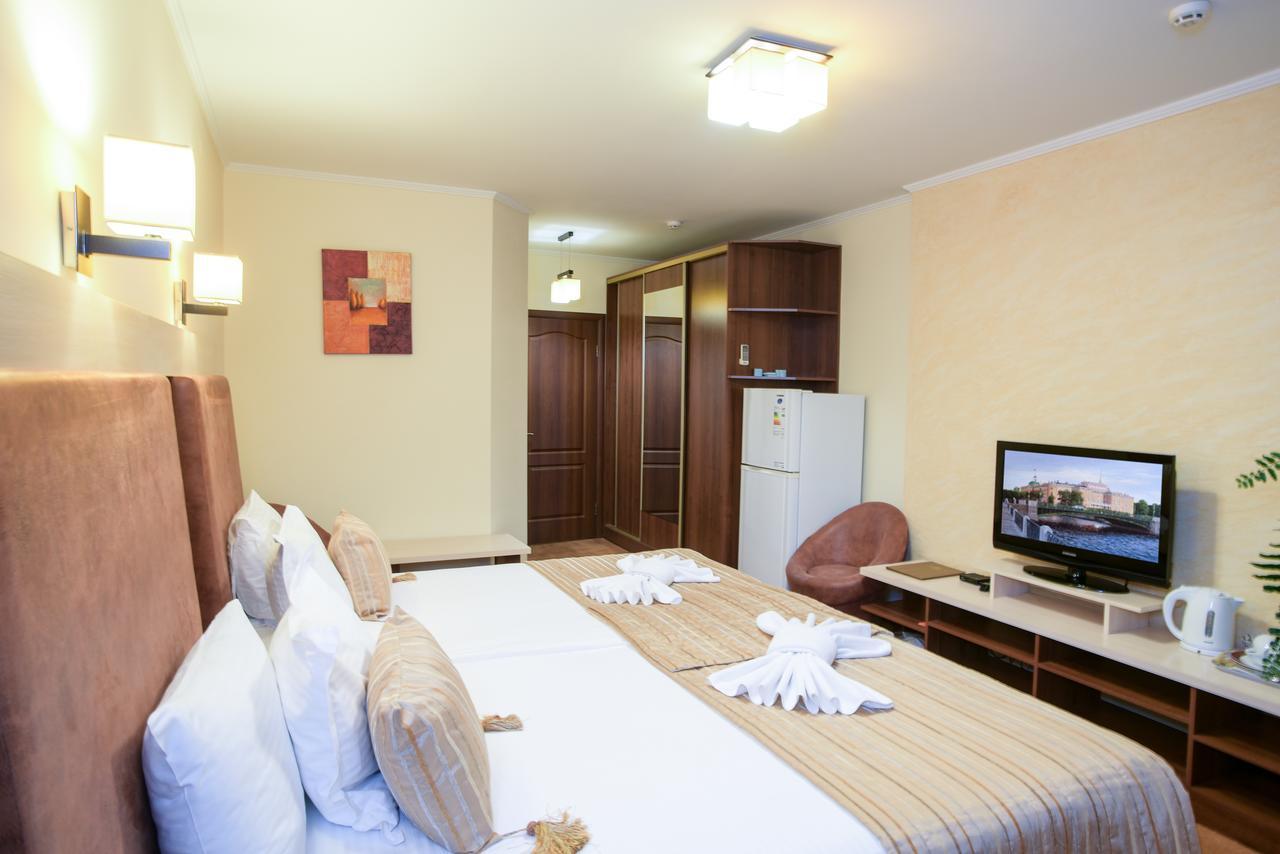 7 Sky Hotel Klinicheskaya Street  Kiev Bagian luar foto