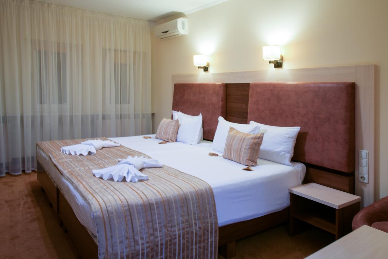 7 Sky Hotel Klinicheskaya Street  Kiev Bagian luar foto