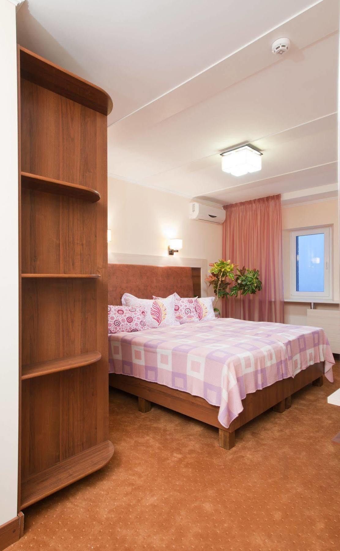 7 Sky Hotel Klinicheskaya Street  Kiev Bagian luar foto