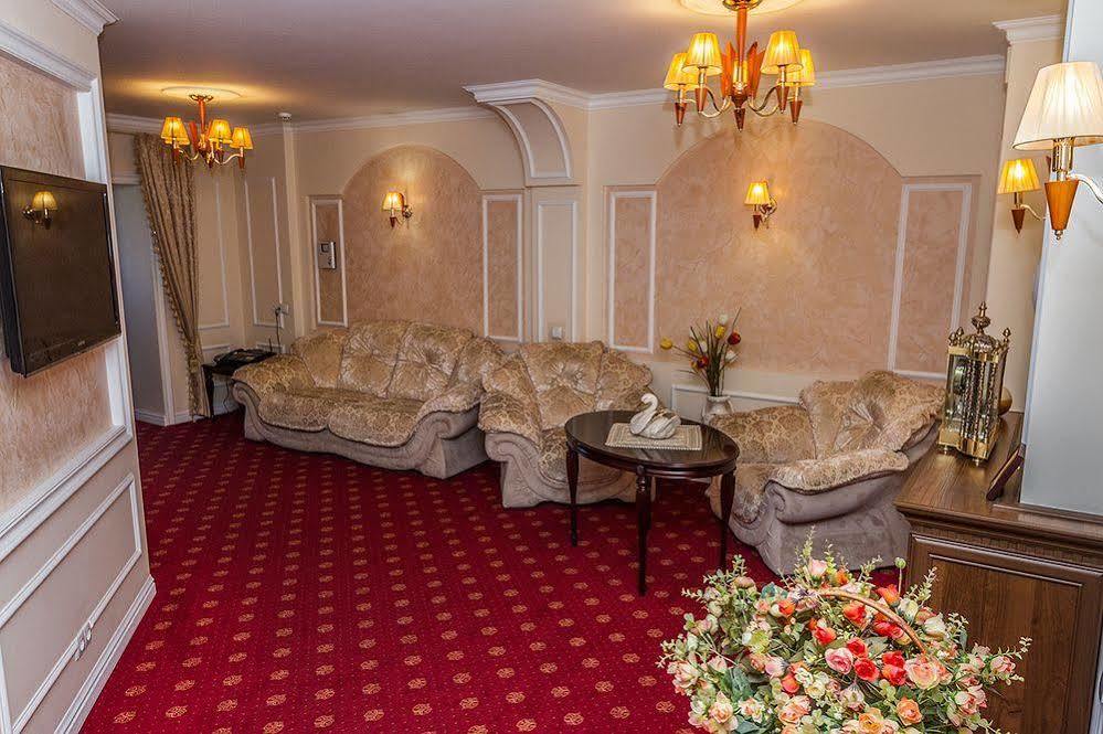 7 Sky Hotel Klinicheskaya Street  Kiev Bagian luar foto