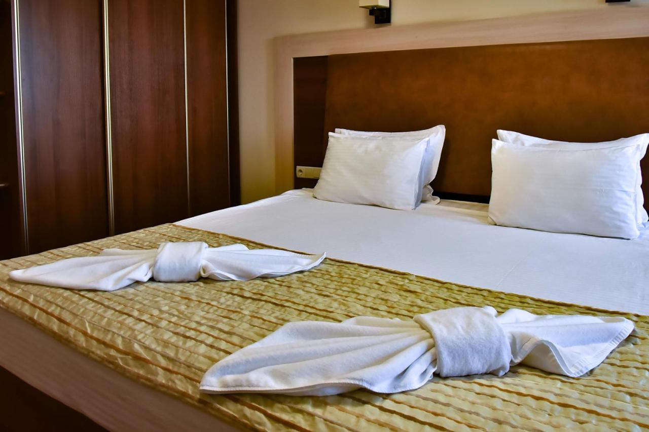 7 Sky Hotel Klinicheskaya Street  Kiev Bagian luar foto